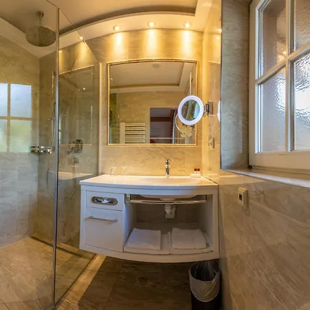 Dornauhof فندق فينكنبرغ